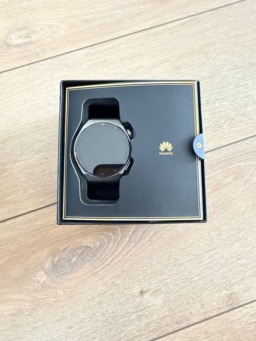 Huawei WATCH GT 3 Pro смарт часы