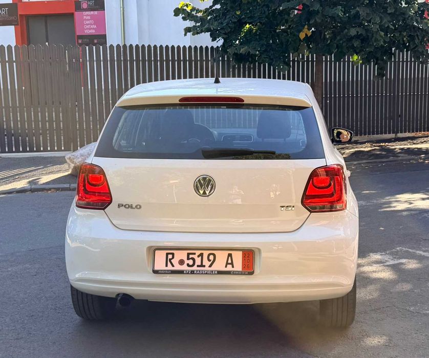 Volkswagen Polo 2012 benzină, 4.636 € — imagine 2