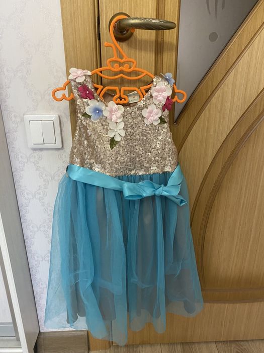 Платье на вечер