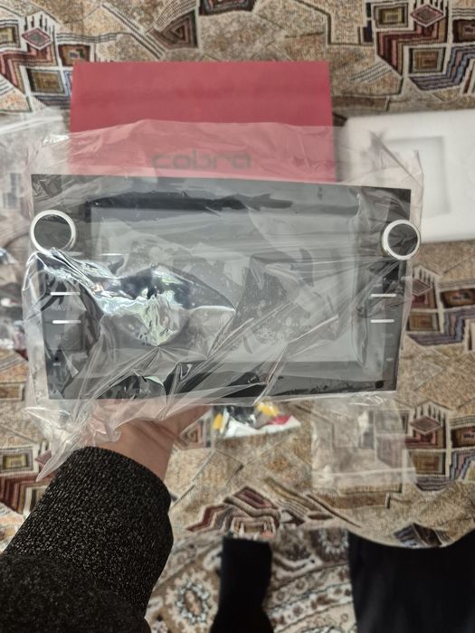 Продавам навигация за Опел