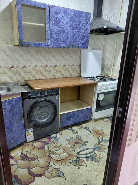 Юнусабад 15  кварталда 1 хона уй ижарага берилади