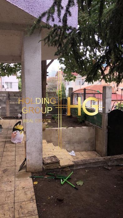 Продава се Къща в Варна, Виница - 400 кв.м за 800 €/кв.м - Снимка #2