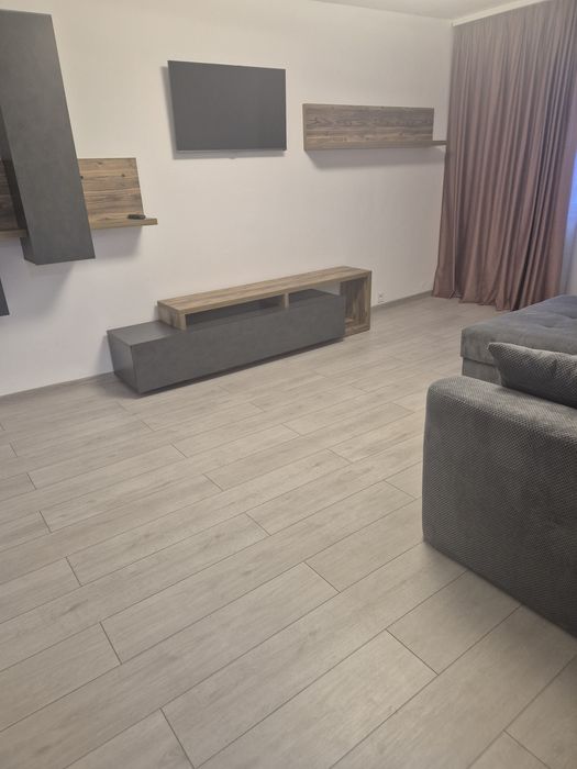 Apartament 2 camere de închiriat