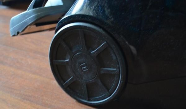 Продам пылесос thomas aquabox compact