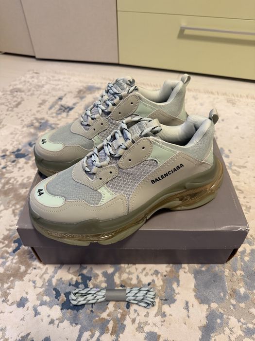 Balenciaga Triple S