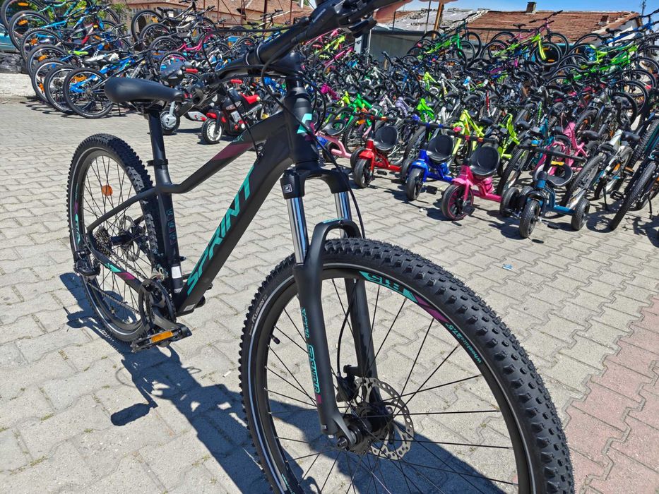 Промо велосипед 27.5" Sprint MAVERICK LADY S черен