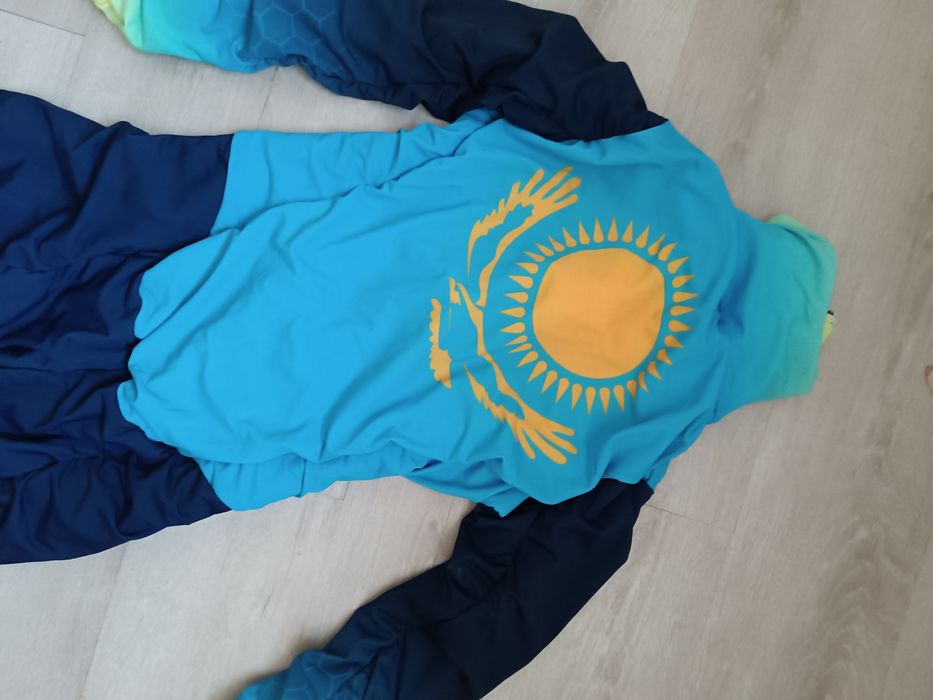 Комбинезон шорт трек