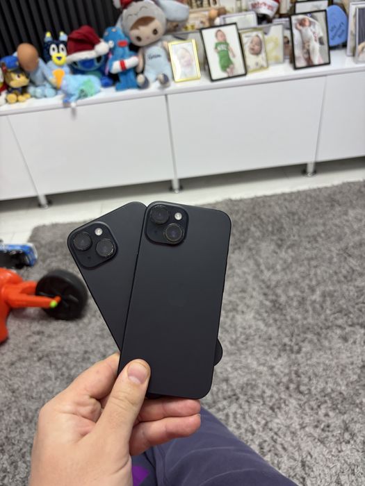 Vand iphone 15 pentru piese