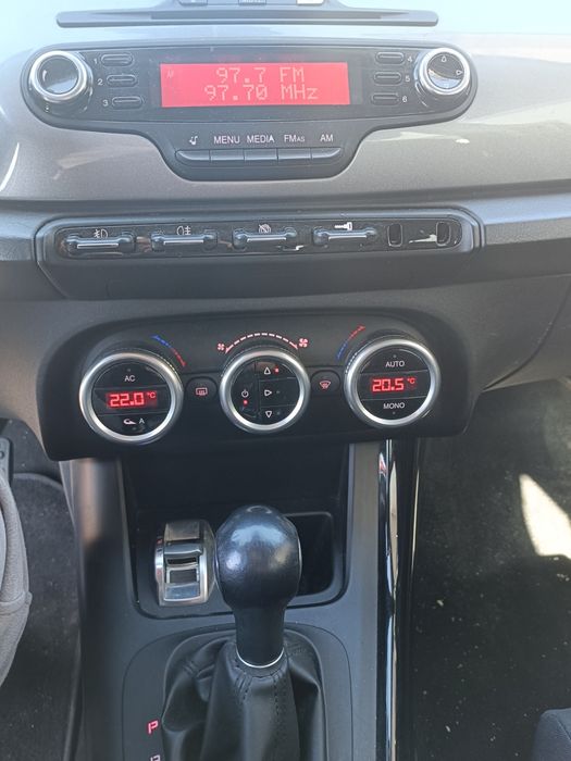 Alfa Romeo Giuletta 1.4 MultiAir 170 cp