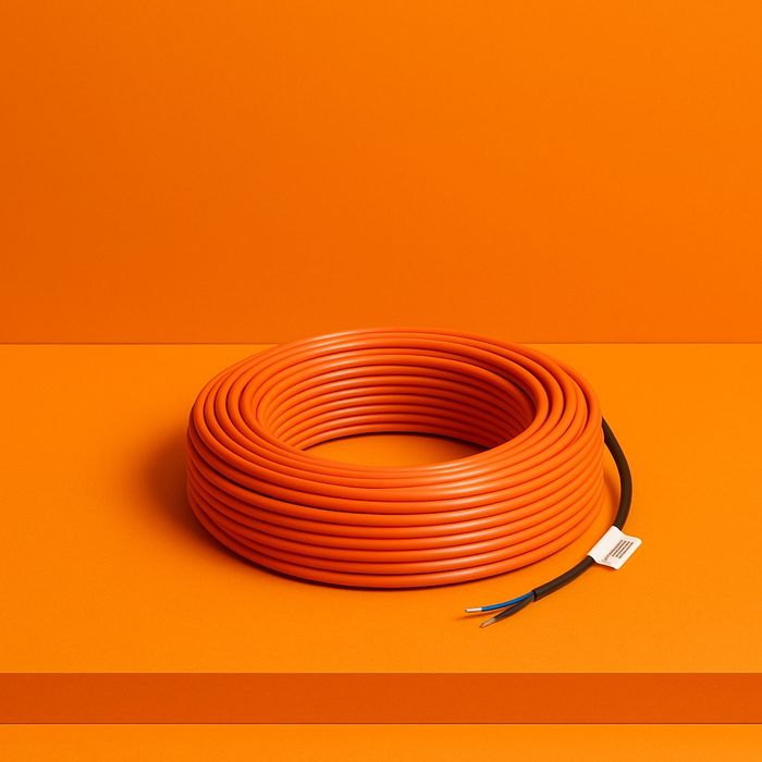 Tyopliy pol gazon setka