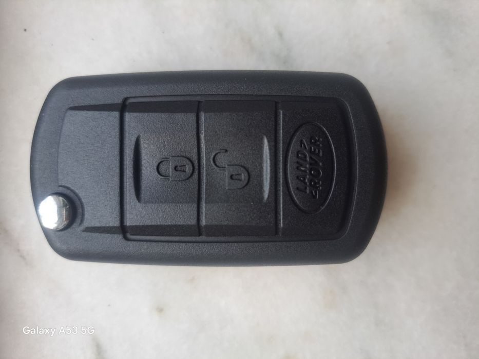 Vând 2 chei land rover