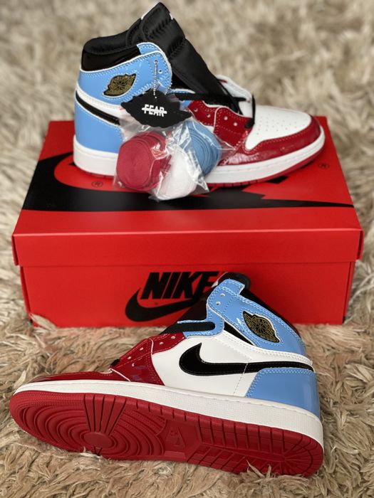 Air Jordan 1 Retro High Fearless UNC Red Blue Chicago Toe Bred OG