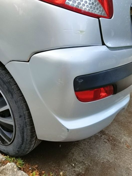 Автомобил Peugeot 206+