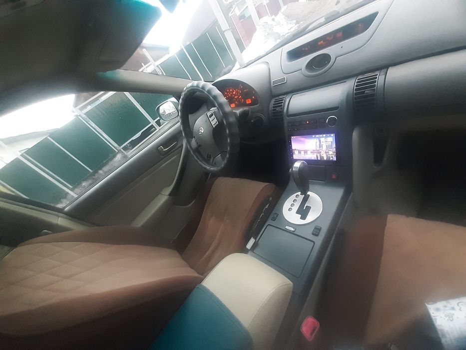 Infiniti G35, skyline v35