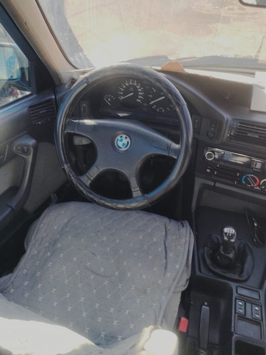 BMW e34, 1988, 5 серия 520