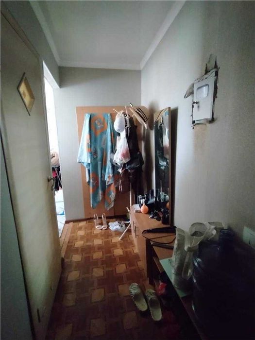 *Продается 1 -комн ,студия ,Район 1000 мелочей! Помощь в Ипотеке!