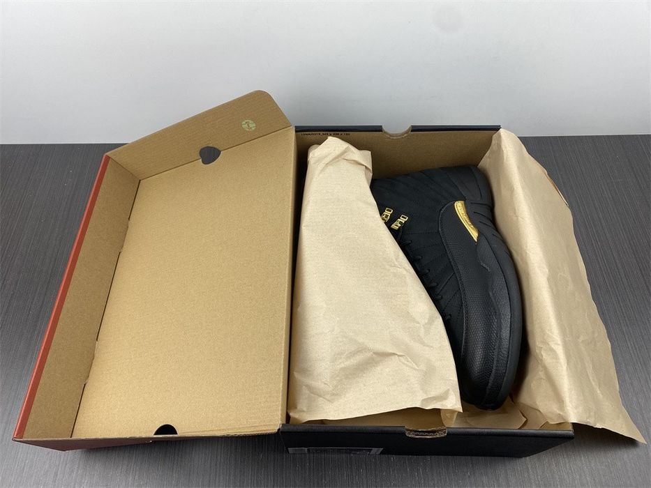 Air Jordan 12 Retro Black Taxi