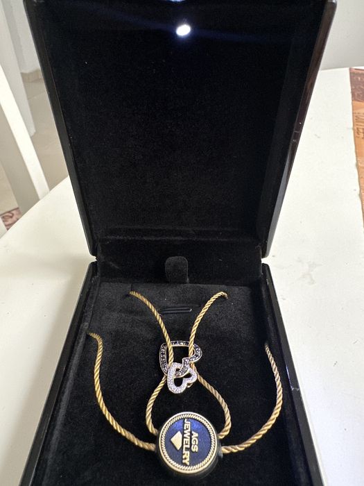 Pandantiv din aur 18K cu diamante