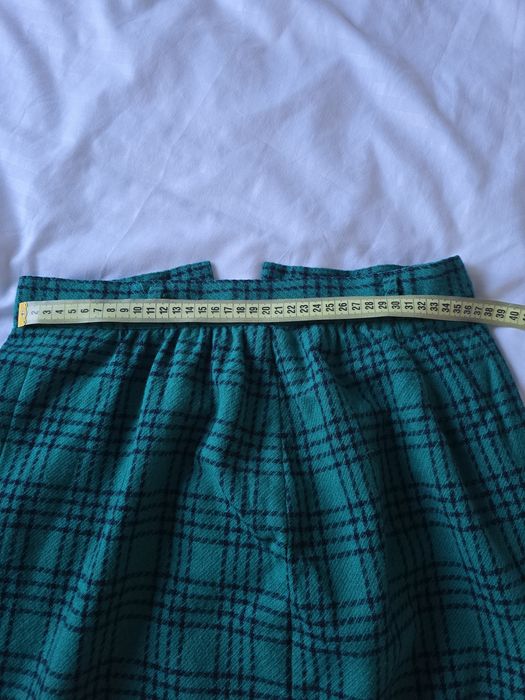 Fusta lunga din lana virgina