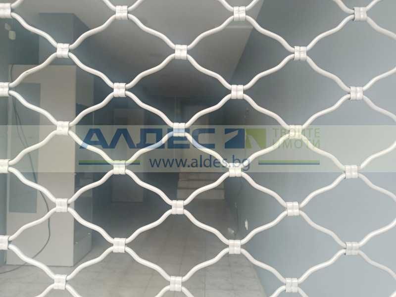 Дава се под наем Магазин в София, Център - 60 кв.м за 1000 € - Снимка #2