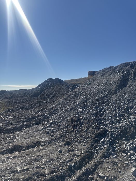 Дресва разного типа,камень,песок