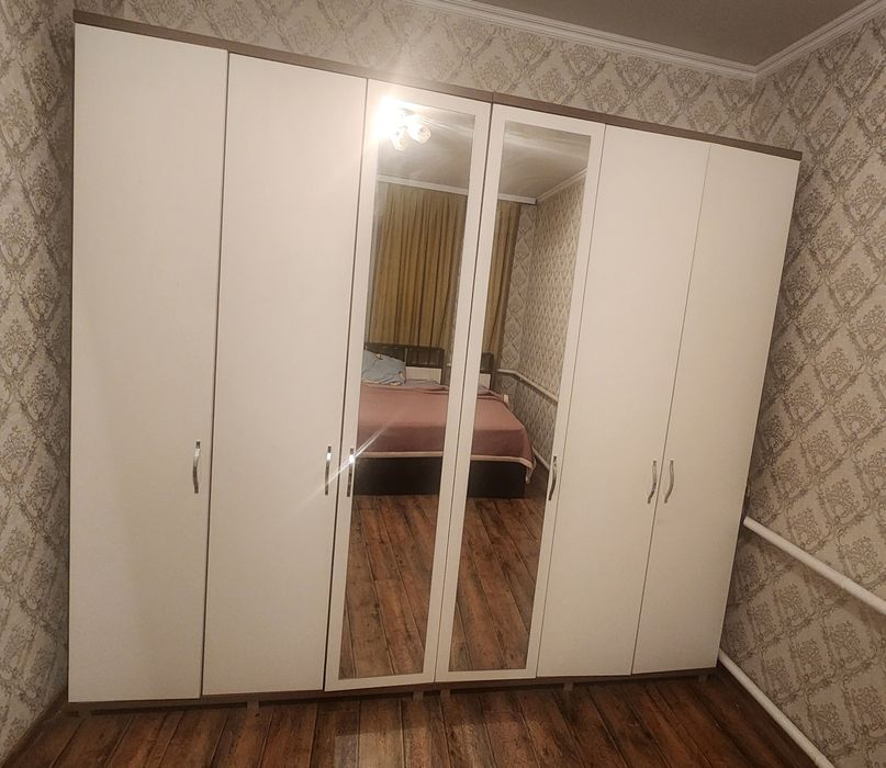 Шкаф плательный  2 шт