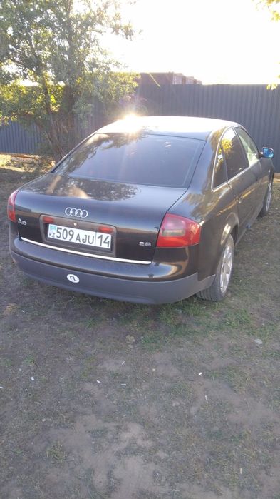 Продам Ауди А6.      2000 г
