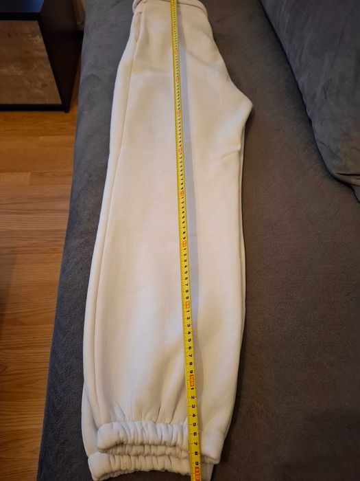 Pantaloni stare impecabila