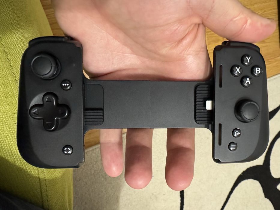 Razer Kishi ползван 3-4 пъти