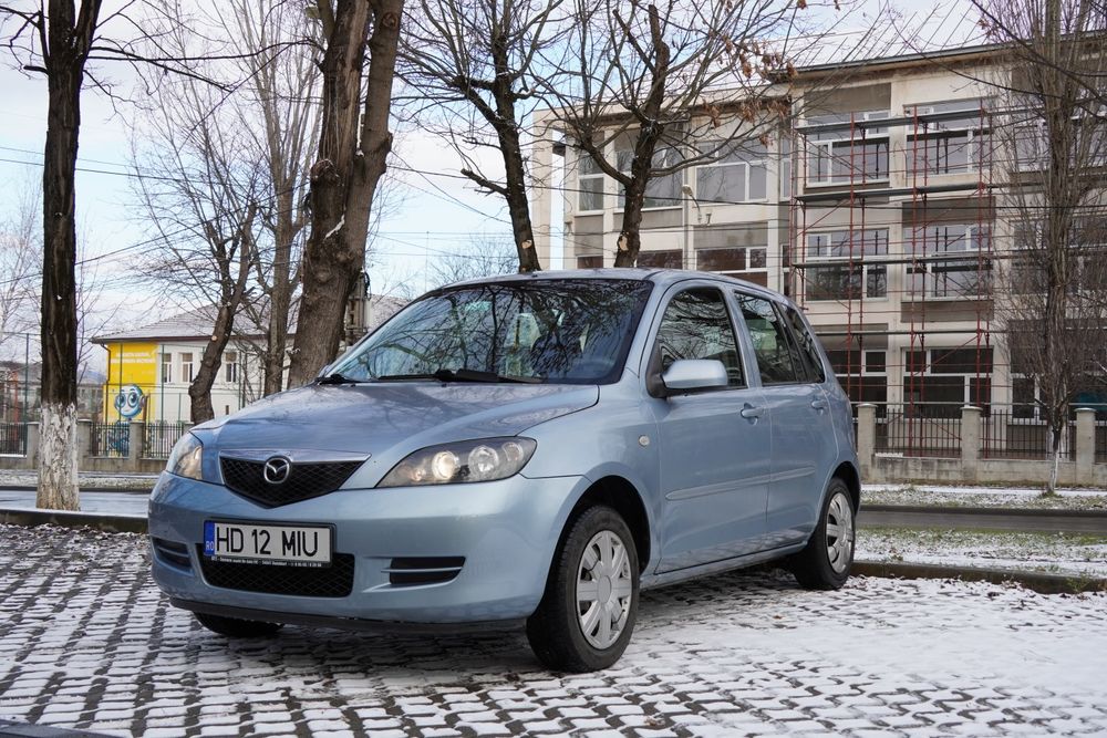 Mazda 2 1.4 benzina 2006