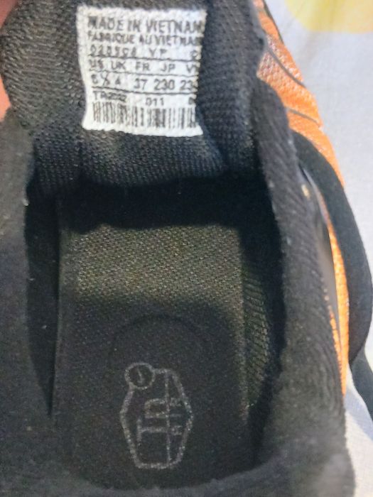 Маратонки NIKE ШОК ЦЕНА