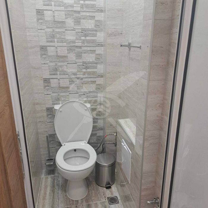 Дава се под наем Тристаен апартамент в Пловдив, Център - 82 кв.м за 698.19 € - Снимка #10