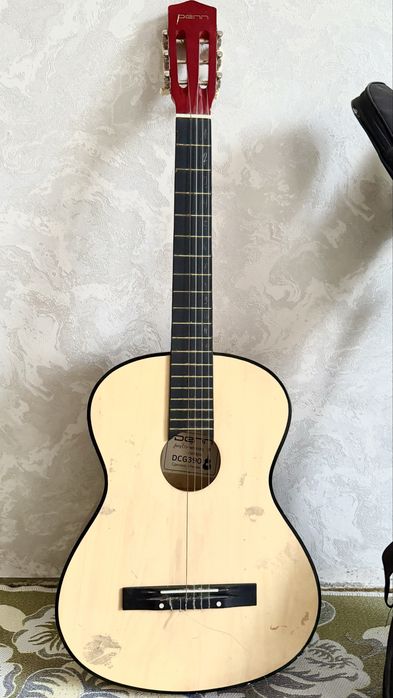 Гитара DENN DCG390