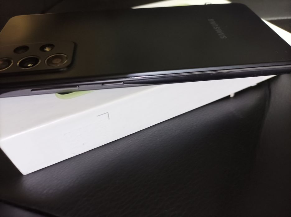 Samsung A52 black 128гб.Гаранция