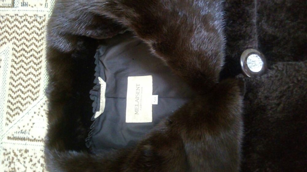 Продам мутоновую шубу.