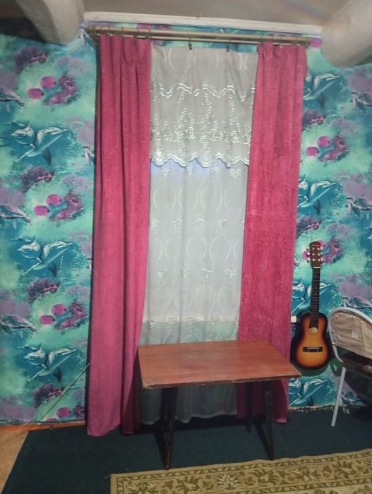 Продам очень теплый дом , хоз постройки , огород ,