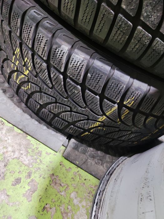 4 бр 235/60/18 Bridgestone