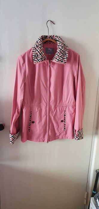 Ветровка, плащ, куртка  48 размер