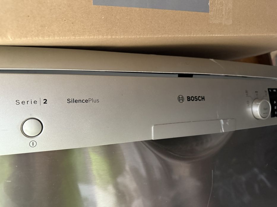 Masina de spalat vase Bosch