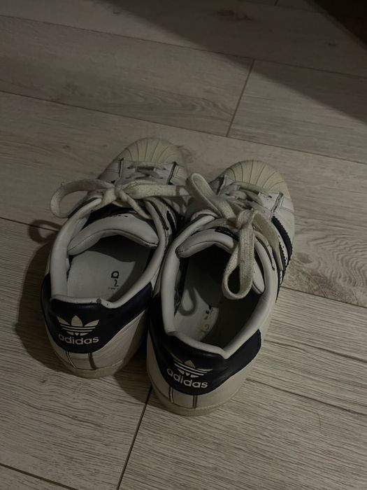 алидас суперстар кросовки