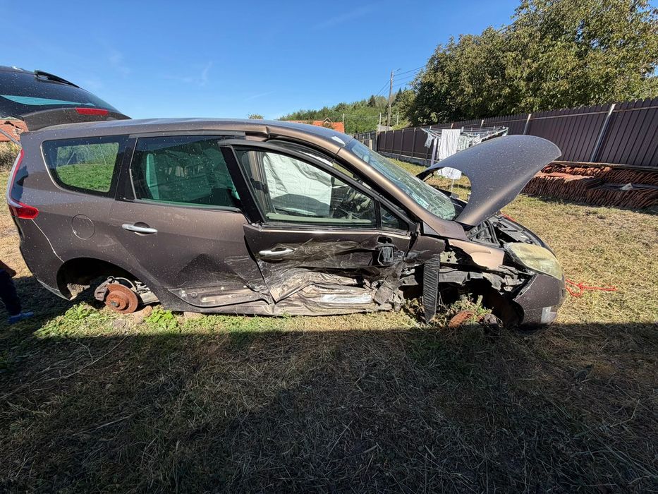 Renault Grand Scenic 3 2011 2.0 dCi 150CP AUTOMAT  – motor cutie piese