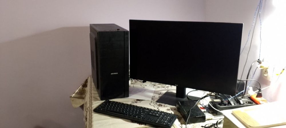 Monitor va protsessor