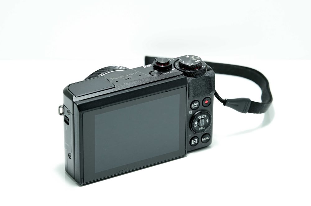 Canon G7xii / mark ii