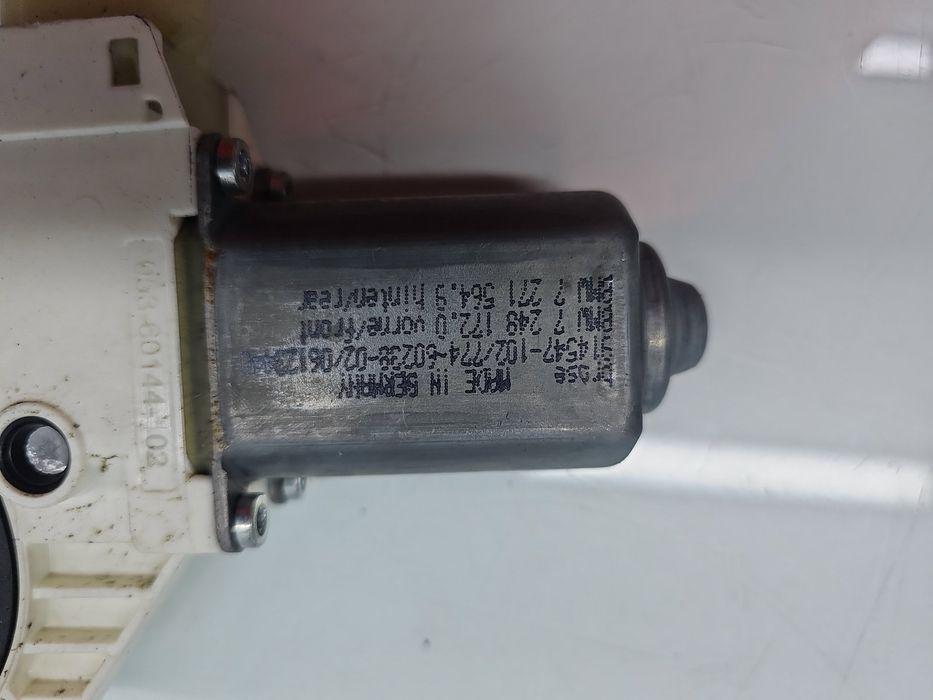 Motoras geam dreapta fata Bmw 5 (F10) [Fabr 2011-2016] Berlina Facelif