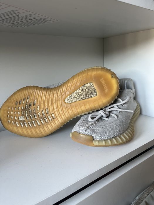 Yeezy 350 Sesame (nu Nike , Jordan , Puma)