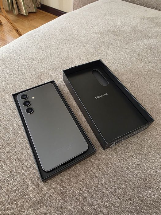 Самсунг Galaxy S24