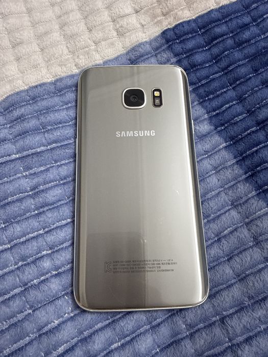 Продам Samsung S7
