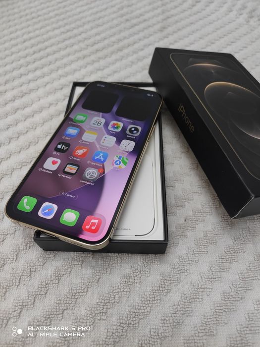 Vând/Schimb iPhone 12 Pro Max 256GB, Gold, în stare 9.7/10