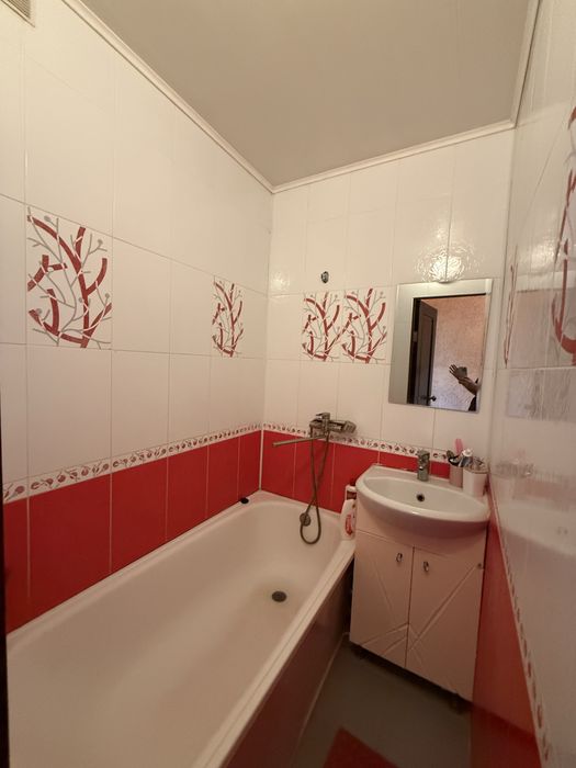 Продам 3-комн квартиру район Детская больница