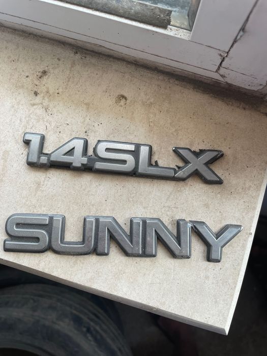 Sunny 1.4slx - надпис от автомобил